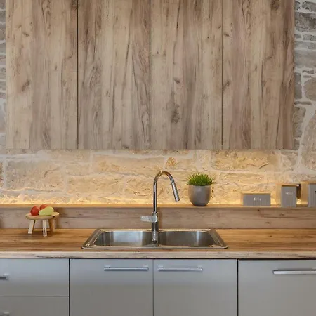 בית נופש Pi *