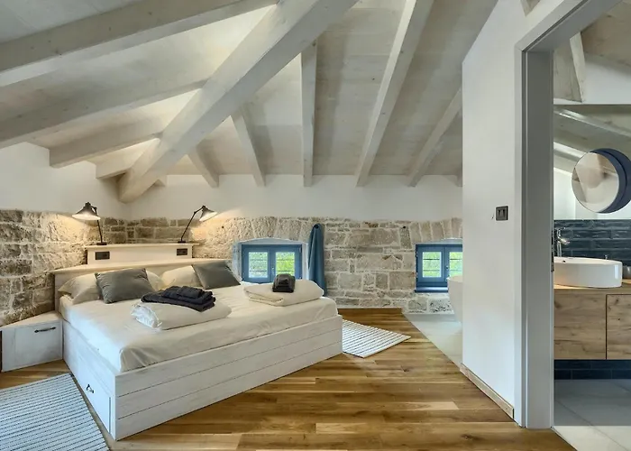 Holiday home Pi Brecevici