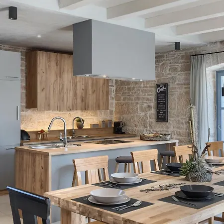 Сasa de vacaciones Pi Brecevici