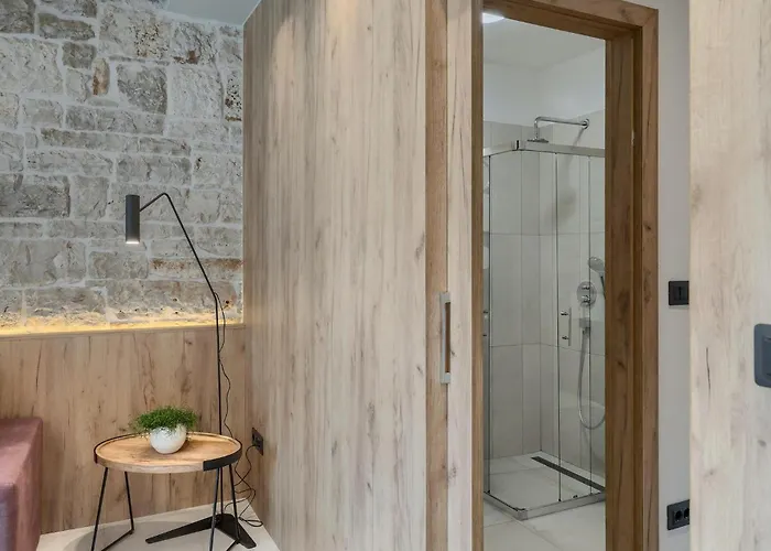 Pi Vakantiehuis Brecevici